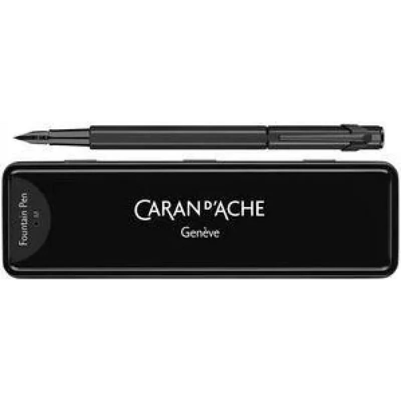Caran d'Ache 849 Black Code täytekynä, keskikokoinen kärki, mattamusta 840.496