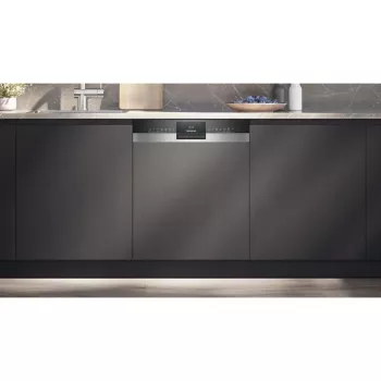 Siemens SX53ES22CE iQ300 osittain integroitu astianpesukone, 60 cm, 13 astiastoa, energiatehokkuusluokka E, Home Connect, AquaStop, InfoLight, ruostumaton teräs