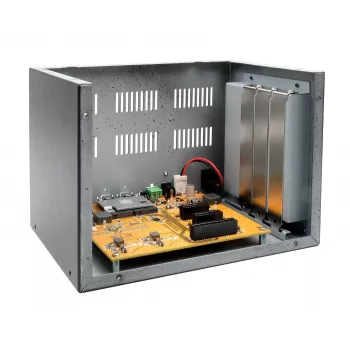 EXSYS Thunderbolt 3 / USB 4 - 3x PCIe-laajennuslaatikko lyhyille korteille (EX-1019)