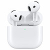 Apple AirPods 5 USB-C-latauskotelolla