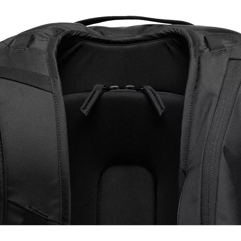 Black Diamond Dawn Patrol 25 S/M musta reppu