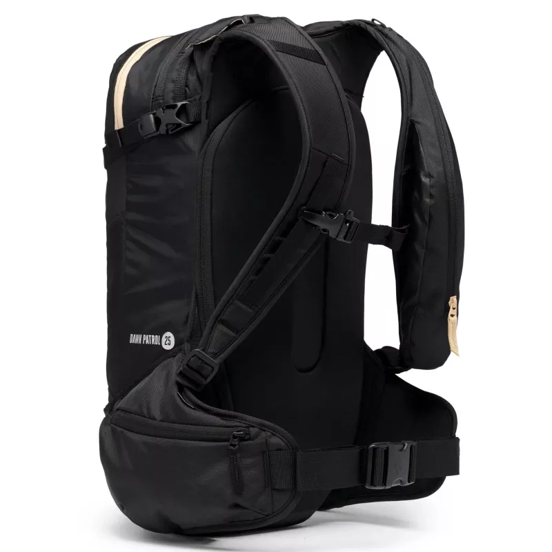 Black Diamond Dawn Patrol 25 M/L reppu, musta