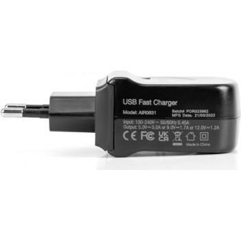 Bachmann 934.909 AirCharge 15W laturi EU-pistokkeella, musta