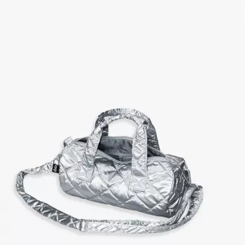 viikonloppulaukku LOQI Metallic – hopea Puffy (medium)