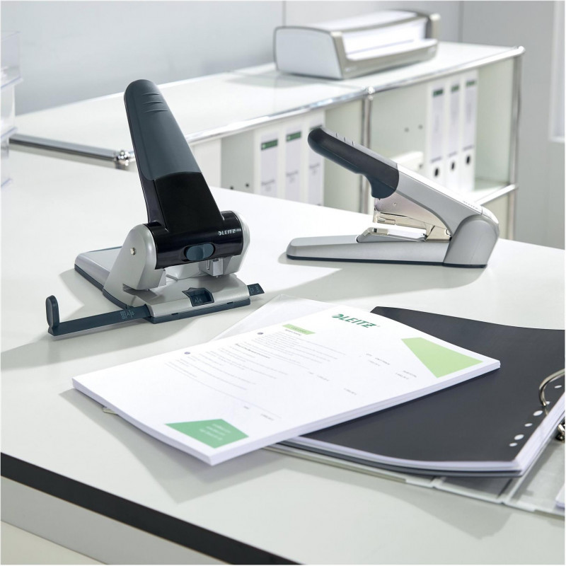 Leitz 5180 arkistoreikälävistin, musta
