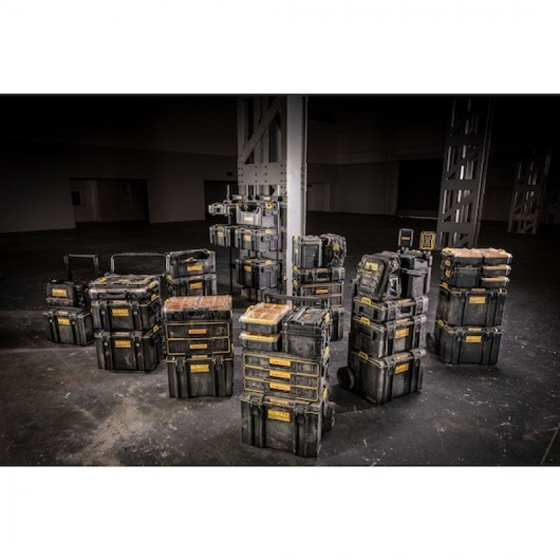DeWALT DWST08061-1 ToughSystem 2.0 työkalulaukku valaistuksella, 14 l, musta/keltainen