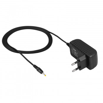 Akyga AK-TB-21 yleisvirtalähde 5 V / 2 A 10 W, DC 2,5 x 0,7 mm, 1,5 m, musta