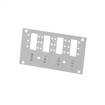 LogiLink FB5003 kuituoptinen etulevy 12 LC-D / 12 SC-S jatkosjakamoon