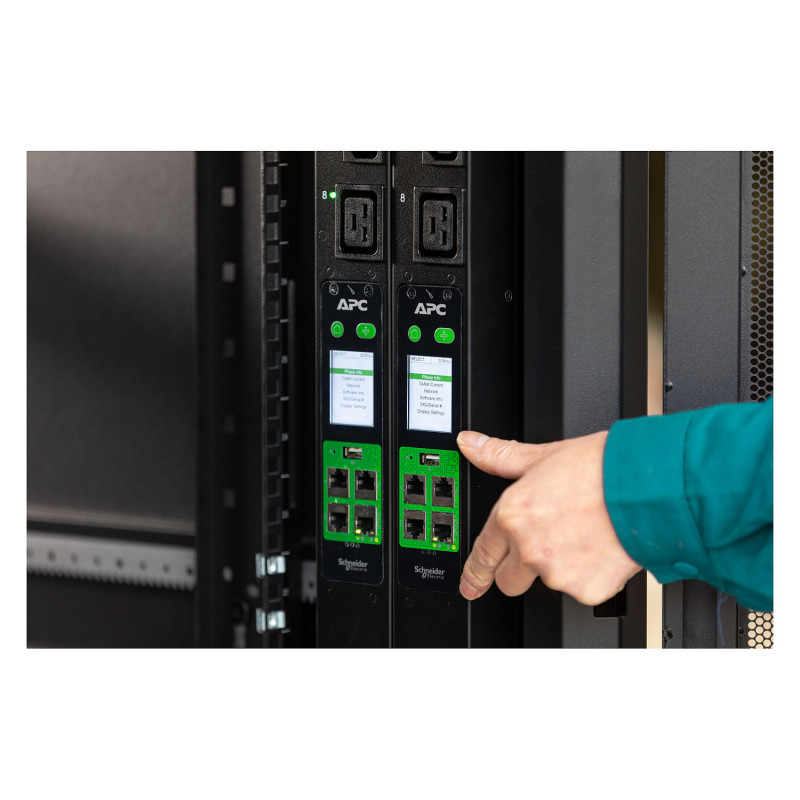 APC EasyPDU EPDU2216S kytkettävä räkkijakeluyksikkö, Zero U, 11 kW, 230 V, 21 x C13 ja 6 x C19, IEC 309