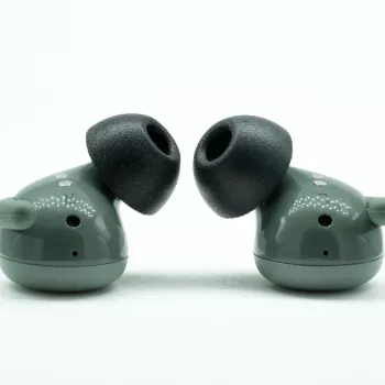 Comply korvakärjet Google Pixel Buds- ja Pixel Buds A-Series -kuulokkeisiin, keskikokoinen (M)