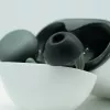 Comply korvakärjet Google Pixel Buds- ja Pixel Buds A-Series -kuulokkeisiin, keskikokoinen (M)