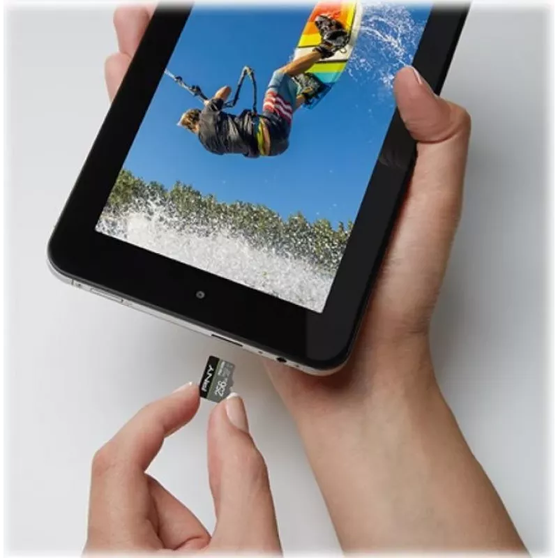 PNY PRO Elite P-SDU256V31100PRO-GE microSDXC-muistikortti, 256 GB, UHS-I U3, A1, V30, SD-sovittimella