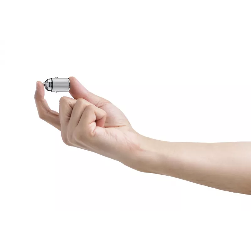 Cellularline Micron 30 W autolaturi, moniporttinen USB-C/USB-A