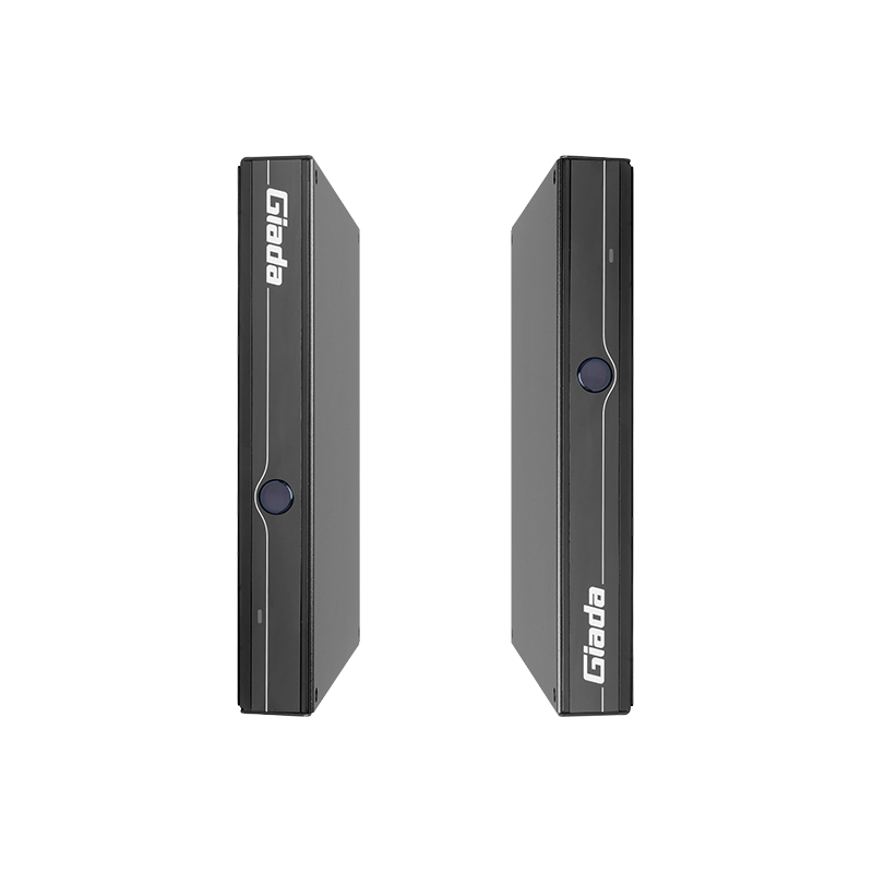 Giada F106D tuulettimeton minitietokone, Intel Celeron N5100, 4 GB RAM