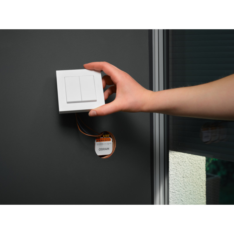 Osram SMART+ WiFi-kytkinmoduuli verhoille, valkoinen