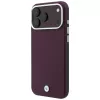 BMW BMW001224 Sign Deboss Quilted Metal Logo MagSafe -suojakuori iPhone 18 Pro Max / 17 Pro Max -puhelimelle, viininpunainen