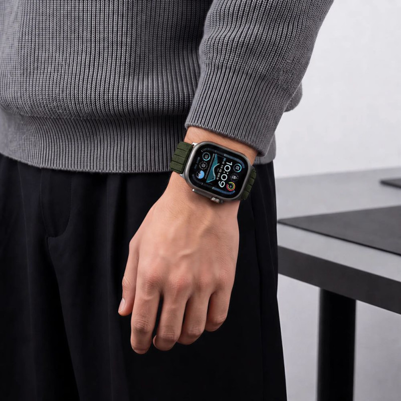 Tech-Protect Nylon Sport -ranneke Apple Watch 44/45/46/49 mm -kelloille, tummanvihreä