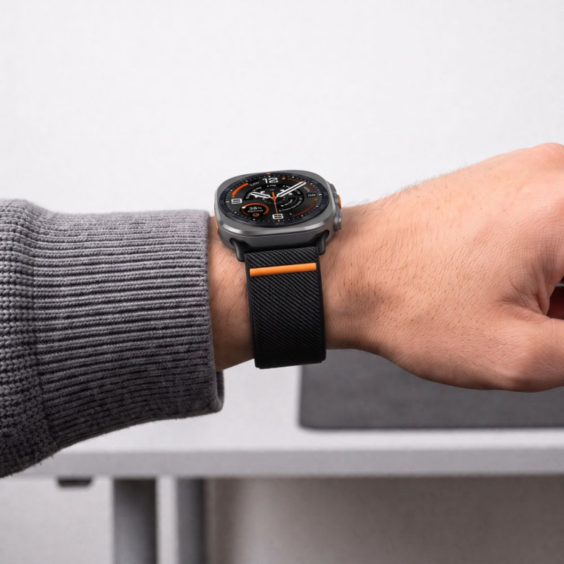 Tech-Protect Nylon Clasp -kellon ranneke, sopii malliin Samsung Galaxy Watch Ultra 1 / 2 2024-2026 47 mm, musta
