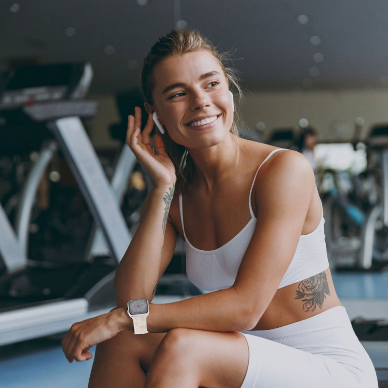 Tech-Protect Nylonmag -ranneke Apple Watch 4/5/6/7/8/9/SE/Ultra 1/2 -kelloille, 42/44/45/49 mm, oliivinharmaa