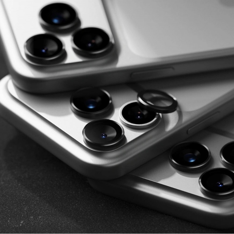 Ringke-kamerakehyksen suojus Apple iPhone 17 Pro / 17 Pro Max -puhelimelle, musta (2 kpl)