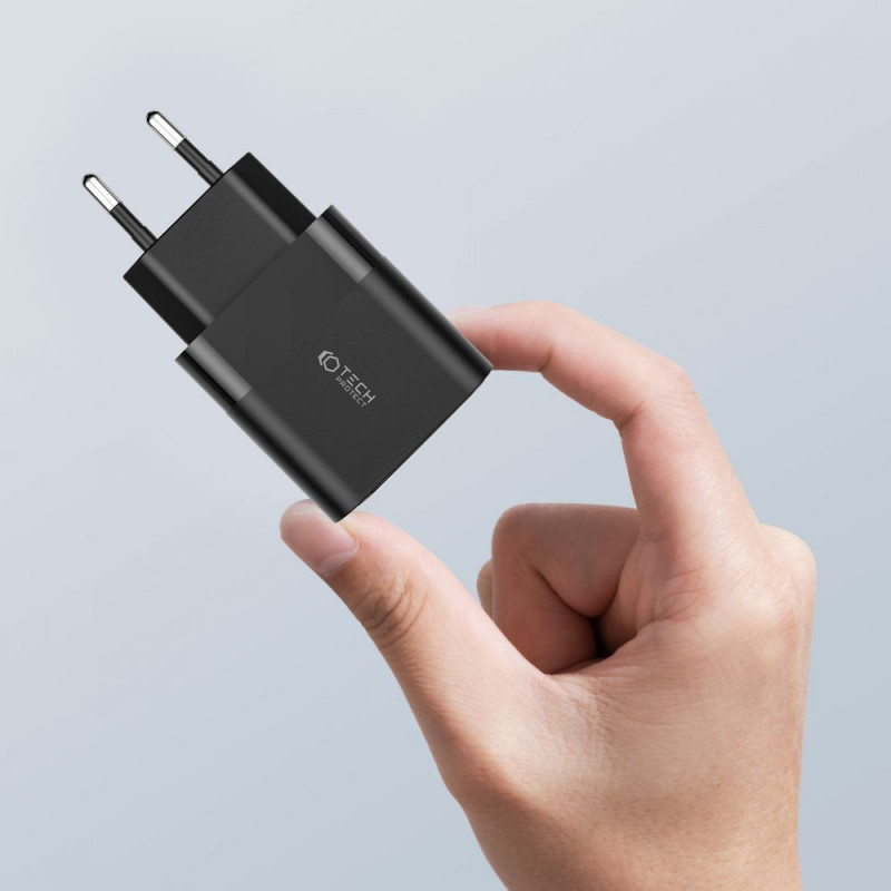 Tech-Protect C30W 2-porttinen seinälaturi, USB-C PD 30W ja USB-A QC 3.0, musta