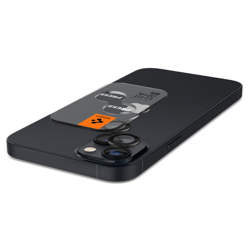 Spigen Optik.tR EZ Fit -kameran linssinsuojus Apple iPhone 14 / 14 Plus / 15 / 15 Plus -puhelimelle, musta (2 kpl)