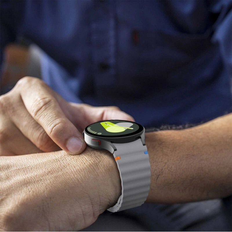 Tech-Protect Silikoninen Sport-ranneke Samsung Galaxy Watch 4/5/5 Pro/6/7/FE -kelloille, harmaa (Crayon Grey)