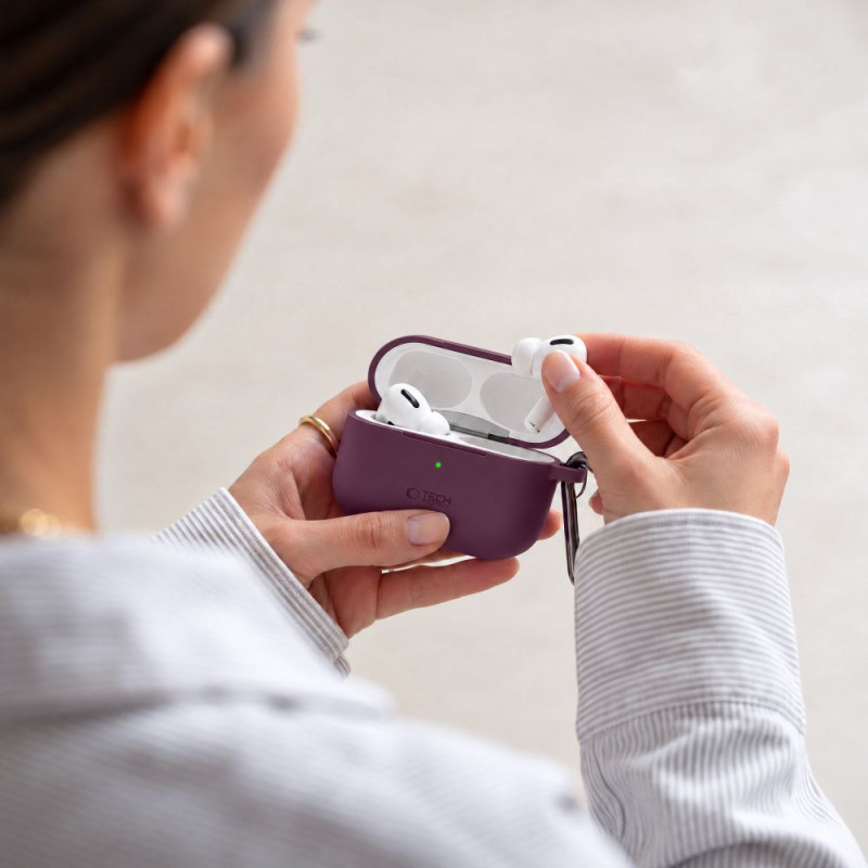 Tech-Protect Silicone Hook THP6103 Apple AirPods Pro 3 -latauskotelon suojakotelo, burgundi