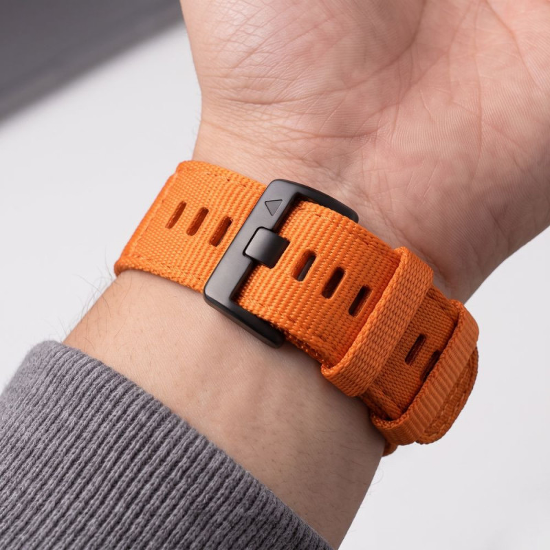 Tech-Protect Nylon Classic -kellonranneke Garmin Fenix 5X / 5X Plus / 6X / 6X Pro / 7X / 8 / 8 Pro / 9 / 9 Pro 47 mm, Signal Orange