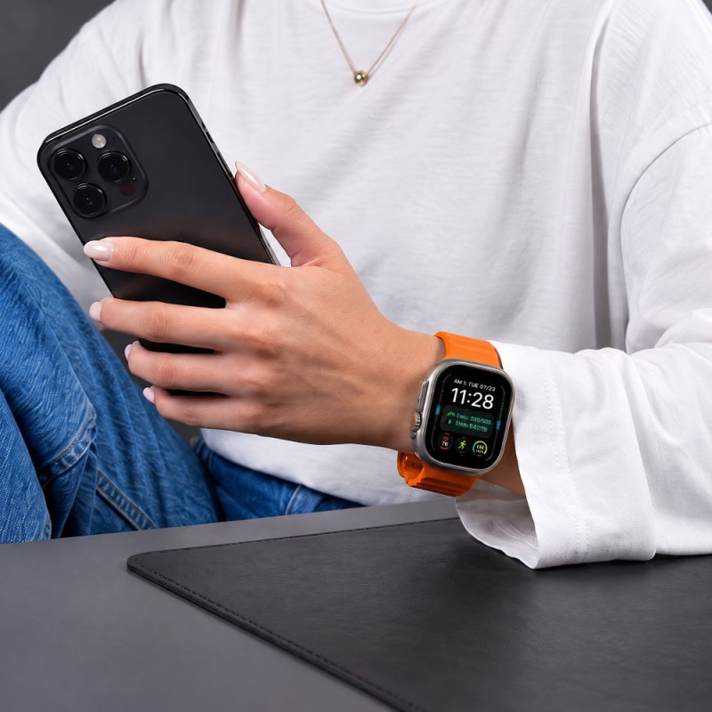 Tech-Protect Silicone Line Apple Watch 8 / 9 / 10 / 11 / 12 / SE / Ultra 44/45/46/49 mm -ranneke, oranssi