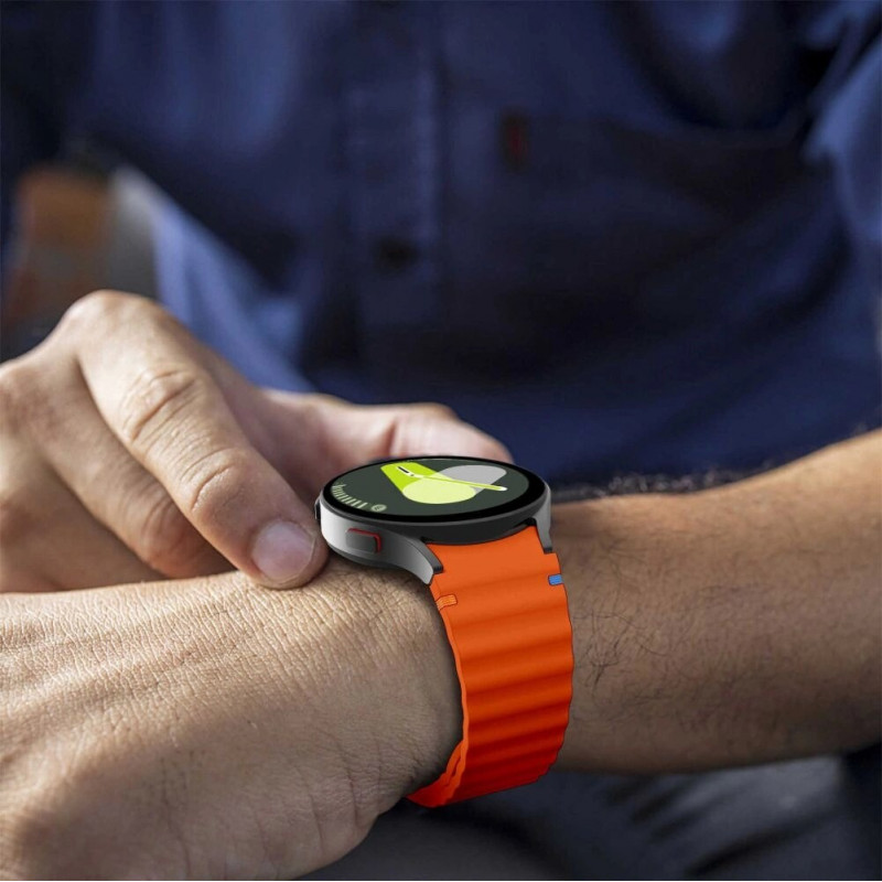 Tech-Protect Silikoninen Sport-ranneke Samsung Galaxy Watch 4/5/5 Pro/6/7/FE -kelloille, oranssi