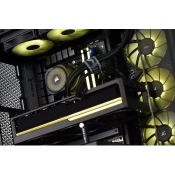Actina PC AMD Ryzen 7 9800X3D 32 GB DDR5-SDRAM 2 TB SSD NVIDIA GeForce RTX 5080 Midi Tower musta