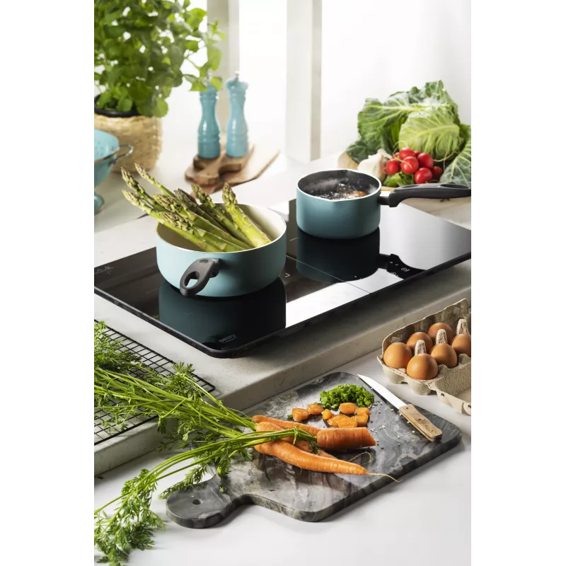 Adler AD 6516 kaksinkertainen induktioliesi 3500W Touch Control musta