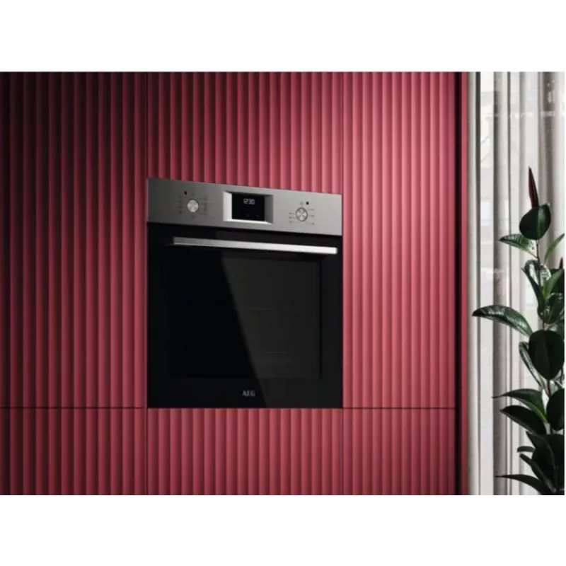 AEG 5000 SurroundCook kalusteisiin asennettava sähköuuni, 65L, pyrolyyttinen itsepuhdistus, ruostumaton teräs