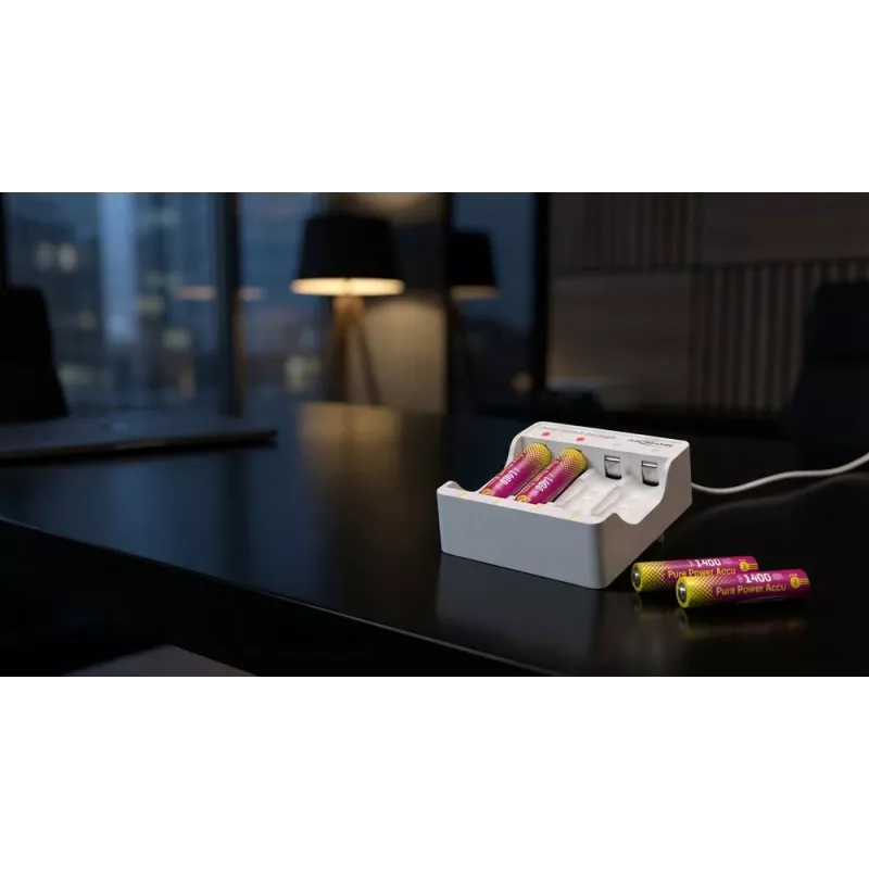ANSMANN PurePower -sarja AAA-laturi ja 4x AAA 800 mAh NiMH-akkua