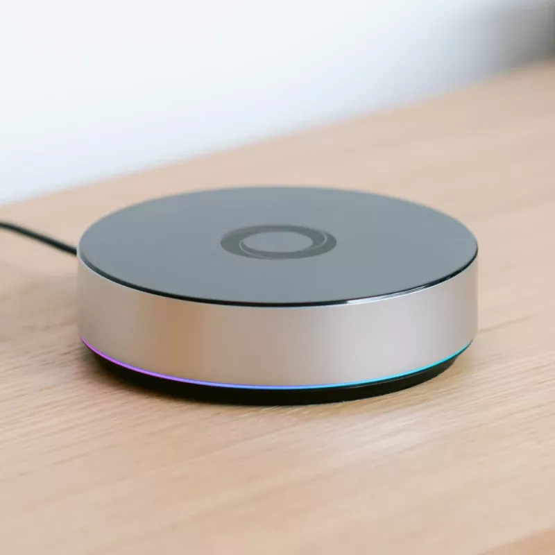 Athom Homey Bridge älykodin ohjain - Zigbee, Z-Wave, Bluetooth, Wi-Fi - musta/hopea