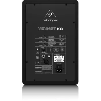 Behringer K8 musta johdollinen 150 W