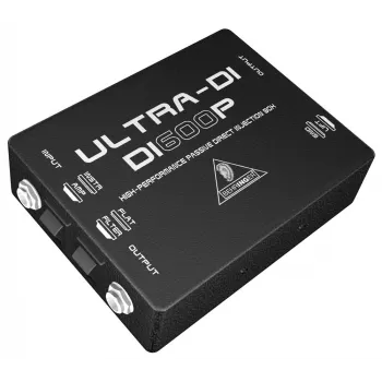Behringer ULTRA-DI DI600P passiivinen DI-boxi kaiutinemuloinnilla