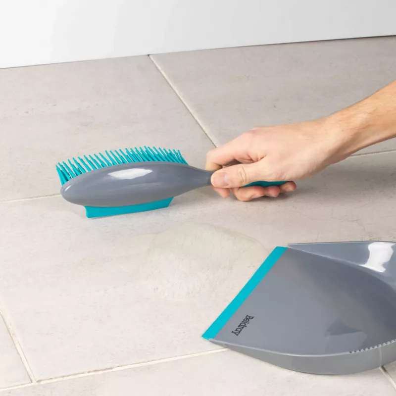 Beldray LA034191UFPEU7 Anti-bac Pet Plus+ kumipäinen kihveli ja harja -sarja