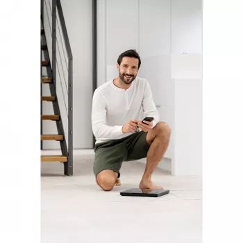 Beurer BF 500 Super Black Edition diagnoosivaaka Bluetoothilla