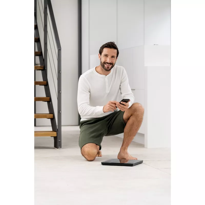 Beurer BF 500 Super Black Edition diagnoosivaaka Bluetoothilla