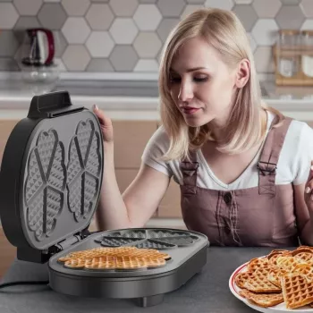 BLACK+DECKER BXFC3200E 1400 W belgialainen vohvelirauta – tarttumaton pinnoite, säädettävä termostaatti, ruostumaton teräs