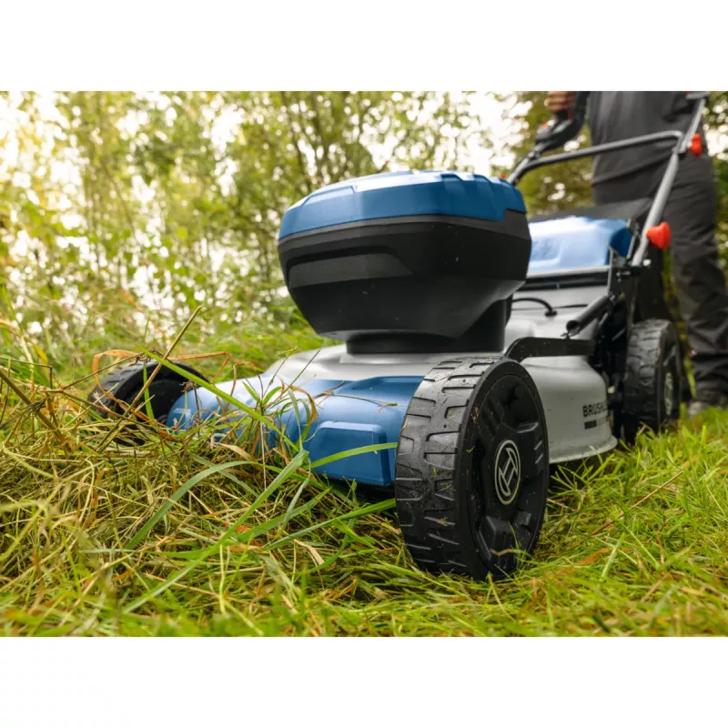 BOSCH POWERTOOLS akkuruohonleikkuri GRA 18V2-46SP Professional, 36V (2x18V), sininen, 2x 5,5 Ah litiumioniakku, laturi