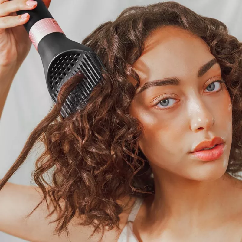 Cecotec Bamba CeramicCare 14-in-1 AirGlam kuumailmamuotoilija musta