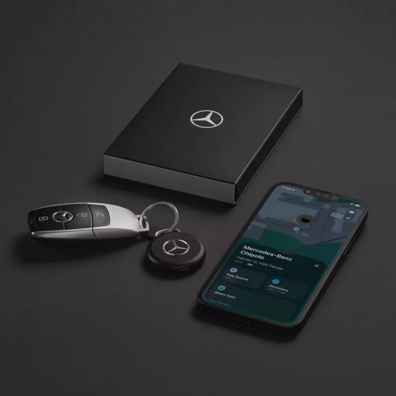 Chipolo LOOP Mercedes – ladattava Bluetooth-paikannin silikonilenkillä iOS & Android, musta