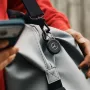 Chipolo LOOP Mercedes – ladattava Bluetooth-paikannin silikonilenkillä iOS & Android, musta