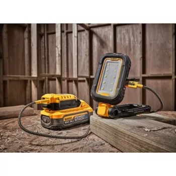 DEWALT LED-valaisin 18V jalusta DCL079 1-2,2m