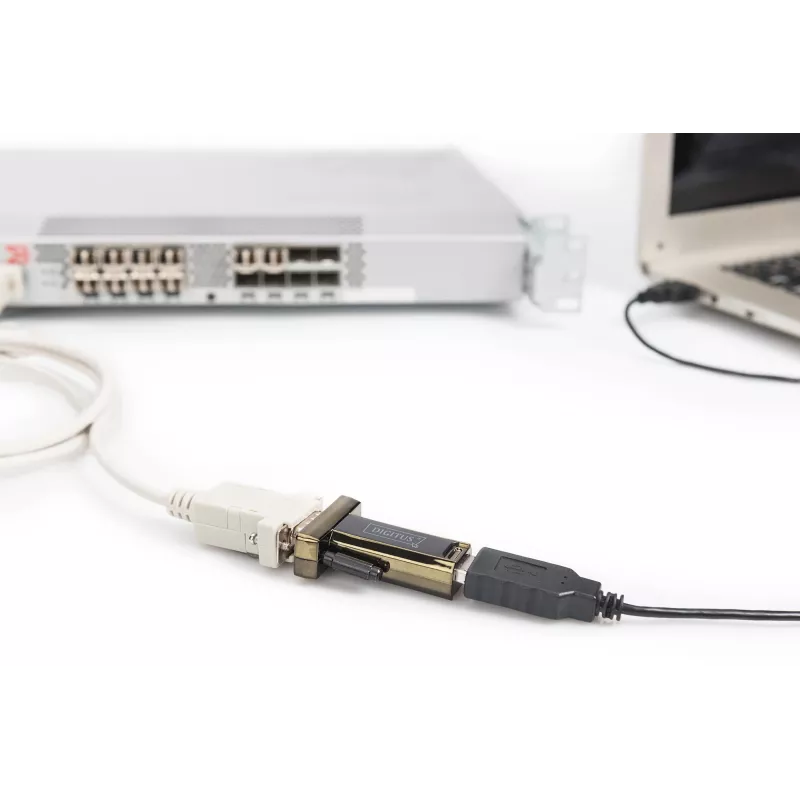 DIGITUS DA-70156 USB 2.0 - RS232-sarja-adapteri, 1,5 m, musta