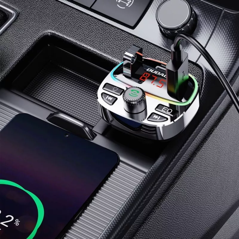 Dudao R2PRO+ auto-FM-lähetin PD25W Bluetooth 5.3 RGB-latausliitännöillä - musta ja hopea