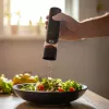 ELDOM ZMP5 paristokäyttöinen suola- ja pippurimyllysarja jalustalla, musta
